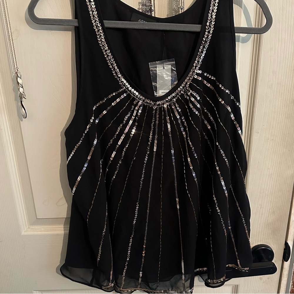 New APT 9 Black sequined sheer top Sleeveless Tank Top dressy fun XL